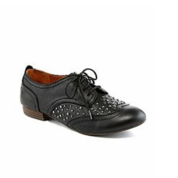 Lucky Brand Shoes - Lucky Brand Gedi Studded Vintage Look Flat